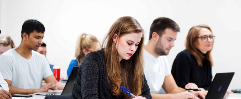 accounting and finance course | Mont Rose College