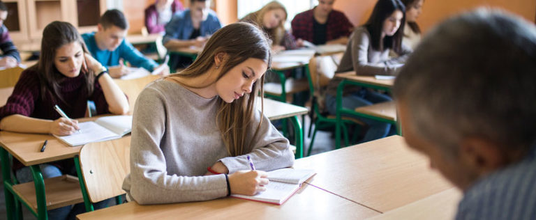 What is BSc Hons in Computing? Isit a good course? | Mont Rose College