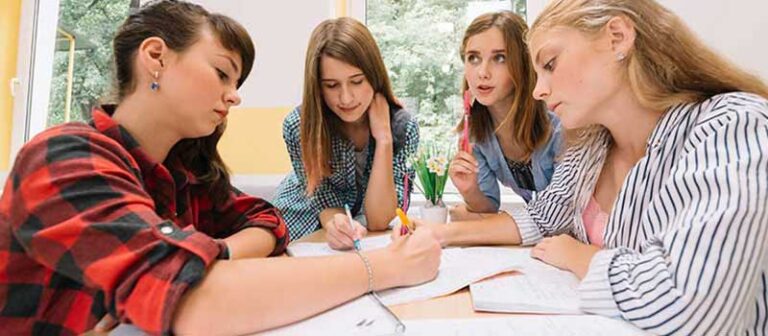 Importance of HND Business Management for future businessmen | Mont Rose College