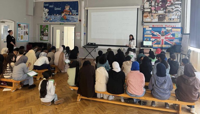 Year 6 pupils attend an educational session led by Mont Rose College and AccessHE. Inspiring Futures partnership event.